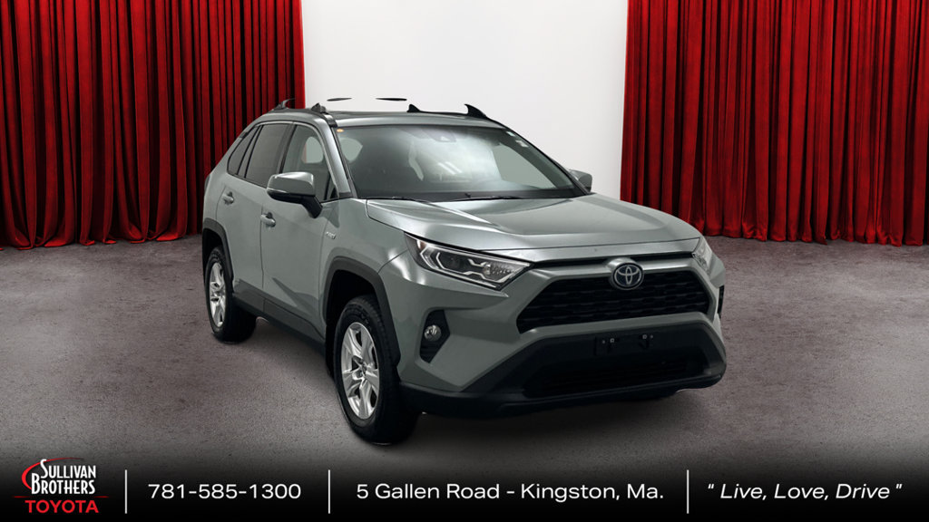 Certified 2021 Toyota RAV4 XLE w/ Convenience Package AWD/4WD image 3