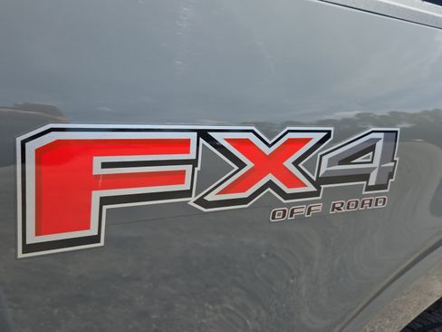 Used 2021 Ford F150 Lariat AWD/4WD image 34