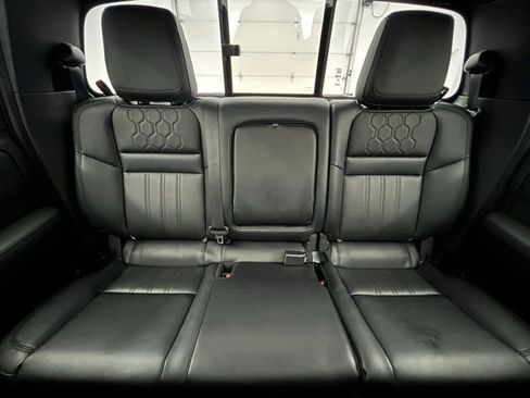 Used 2022 Nissan Frontier PRO-4X w/ Pro-4X Premium Package image 38