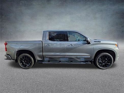 New 2026 Chevrolet Silverado 1500 High Country w/ Technology Package image 3