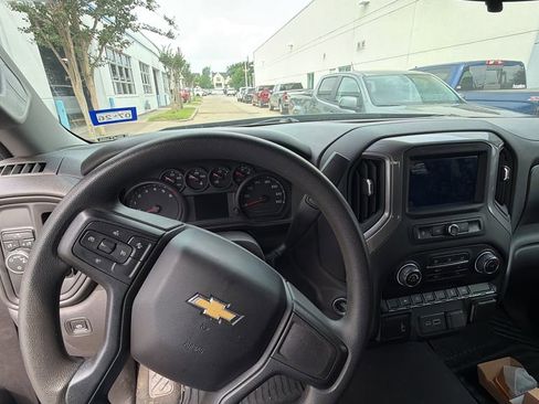 Used 2022 Chevrolet Silverado 1500 Custom RWD image 14