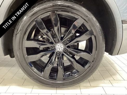 Used 2021 Volkswagen Tiguan SE R-Line AWD/4WD image 24