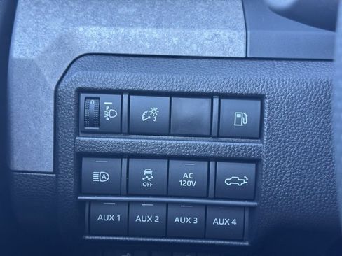 New 2025 Toyota Tacoma Trailhunter image 17