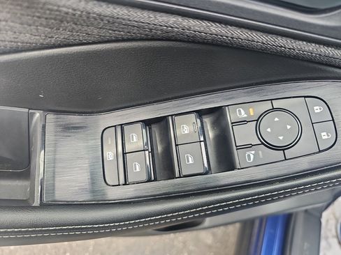 Used 2023 Nissan Rogue SV image 36