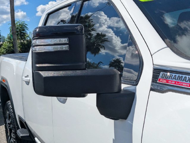 Used 2023 GMC Sierra 2500 AT4 AWD/4WD image 11