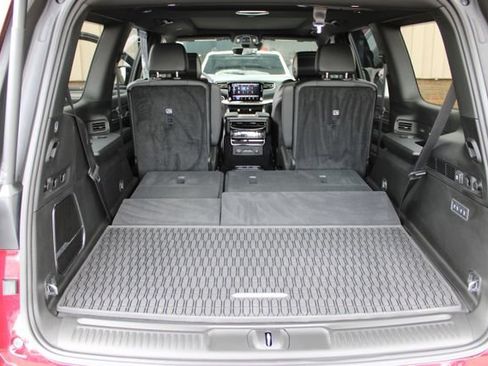 Used 2026 Jeep Grand Wagoneer 4WD w/ Quick Order Packge 29V Upland image 43
