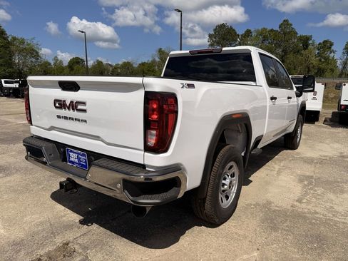New 2026 GMC Sierra 2500 Pro w/ 1SA Pro Safety Plus Package AWD/4WD image 5