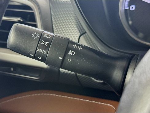 Used 2023 Subaru Forester Touring AWD/4WD image 12