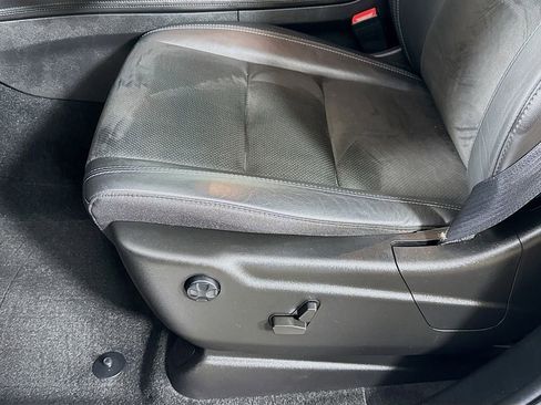 Used 2022 Dodge Durango GT image 22