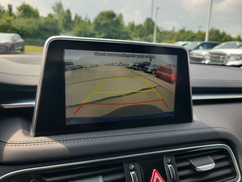 Used 2020 Genesis G70 3.3T RWD image 33