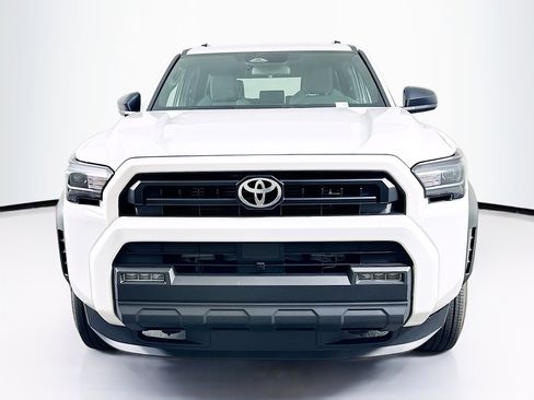 Used 2025 Toyota 4Runner SR5 RWD image 2