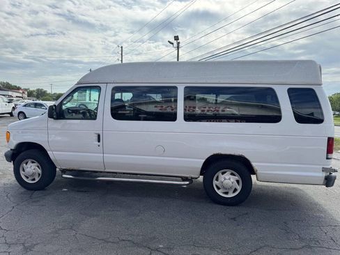 Used 2007 Ford E-250 and Econoline 250 Extended RWD image 3
