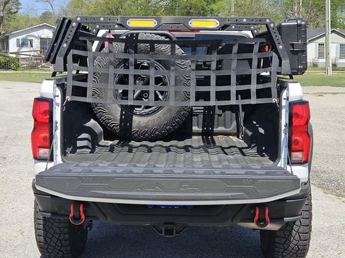 Used 2024 Chevrolet Colorado ZR2 w/ ZR2 Bison Edition image 14