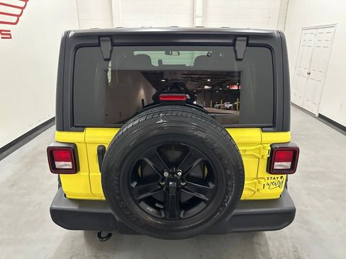 Used 2022 Jeep Wrangler Unlimited Sport AWD/4WD image 10