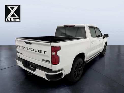 Used 2023 Chevrolet Silverado 1500 High Country w/ Technology Package AWD/4WD image 6
