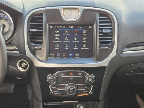 Used 2023 Chrysler 300 Touring image 18