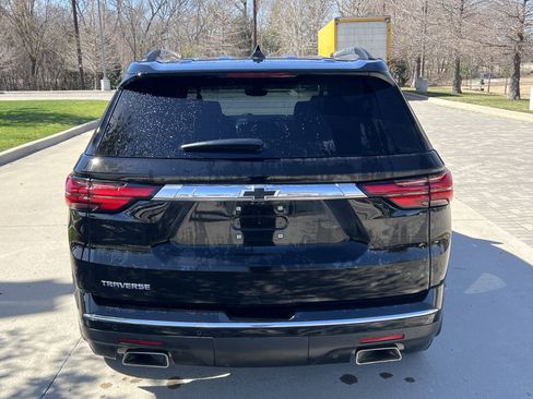 Used 2023 Chevrolet Traverse High Country w/ LPO, Floor Liner Package image 9