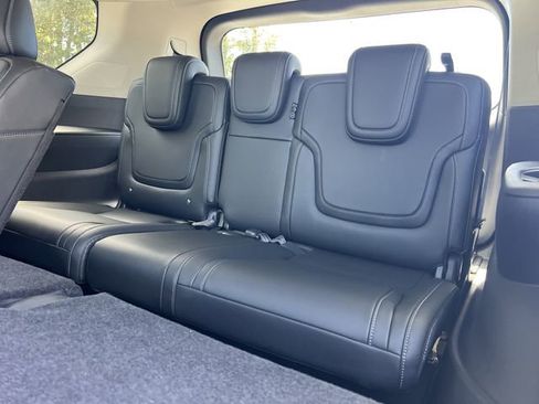 New 2026 Nissan Armada SV image 20