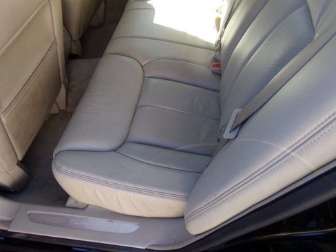 Used 2010 Cadillac DTS Premium w/ Driver Awareness Package FWD image 9