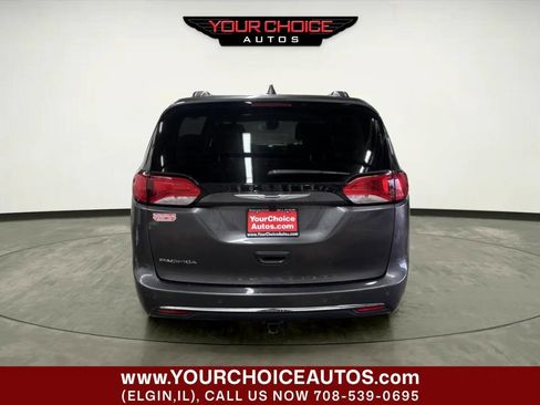 Used 2019 Chrysler Pacifica Touring-L Plus w/ Advanced Safetytec Group image 4