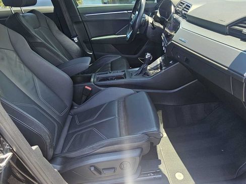 Used 2020 Audi Q3 2.0T Premium Plus w/ Premium Plus Package AWD/4WD image 25
