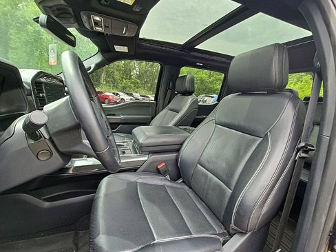 Used 2022 Ford F150 Lariat w/ Equipment Group 502A High AWD/4WD image 16