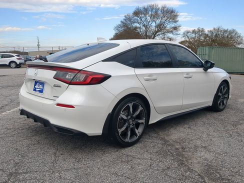 Used 2025 Honda Civic Sport Touring image 3