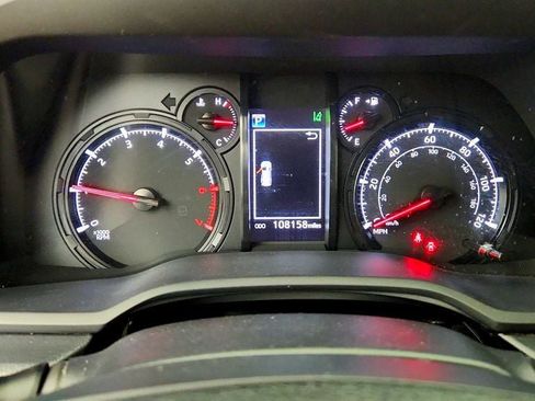 Used 2021 Toyota 4Runner SR5 Premium w/ Moonroof Package AWD/4WD image 13