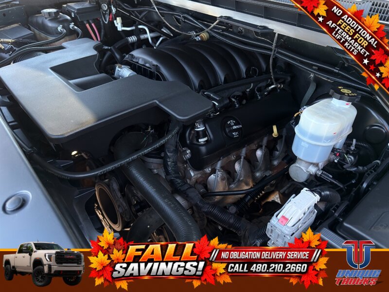 Used 2018 Chevrolet Silverado 1500 LT w/ All Star Edition AWD/4WD image 13