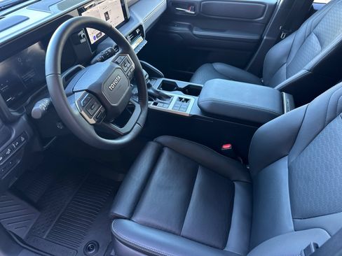 Used 2026 Toyota Land Cruiser w/ Premium Package AWD/4WD image 10