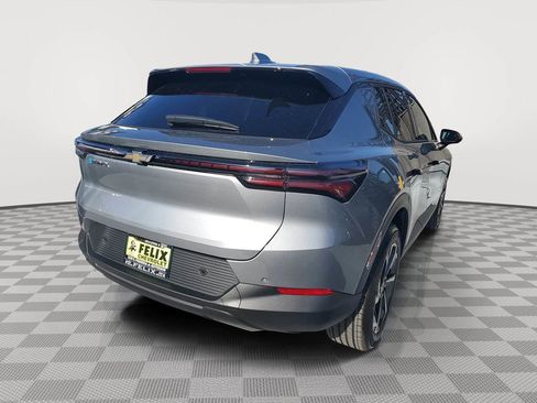 New 2026 Chevrolet Equinox EV LT image 3