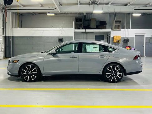 New 2026 Honda Accord Touring image 17
