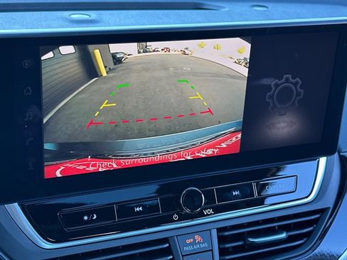 New 2025 Nissan Altima 2.5 SR w/ SR Premium Package image 21