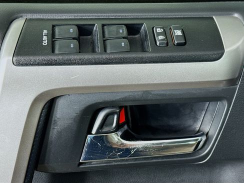 Used 2021 Toyota 4Runner SR5 Premium w/ Moonroof Package RWD image 22