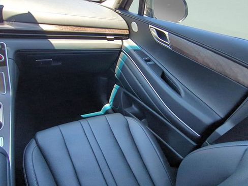 New 2026 Genesis GV80 2.5T Select AWD/4WD image 12