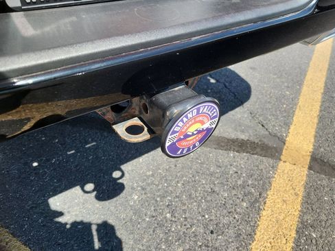 Used 2022 Chevrolet Silverado 1500 LT Trail Boss image 14