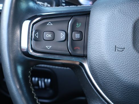 Used 2023 RAM 1500 Limited AWD/4WD image 17