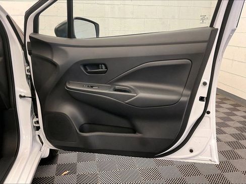 Certified 2025 Nissan Versa S w/ Trunk Package image 23
