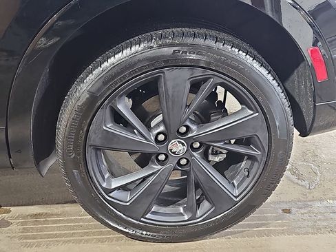 Certified 2023 Buick Envision Preferred w/ Sport Touring Package image 38