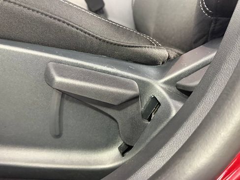 Used 2025 Ford Escape Active FWD image 22
