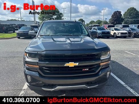 Used 2018 Chevrolet Silverado 1500 LT w/ All Star Edition AWD/4WD image 2