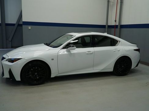 Used 2023 Lexus IS 350 F Sport image 2