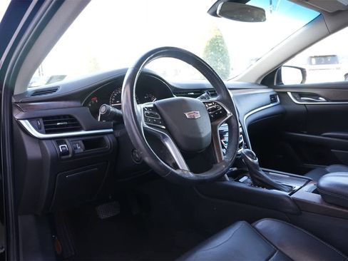 Used 2019 Cadillac XTS Luxury image 16