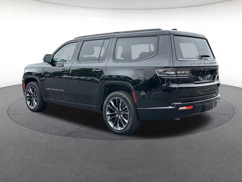 Certified 2025 Jeep Grand Wagoneer Series III w/ Quick Order Packagew 28T AWD/4WD image 3