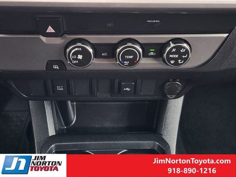 Used 2020 Toyota Tacoma SR5 RWD image 20