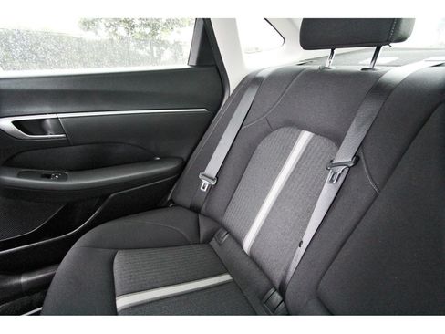 Used 2024 Hyundai Sonata SEL w/ Convenience Package FWD image 11