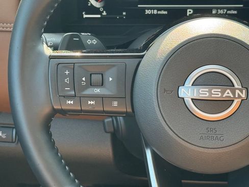 Used 2025 Nissan Pathfinder Platinum image 20