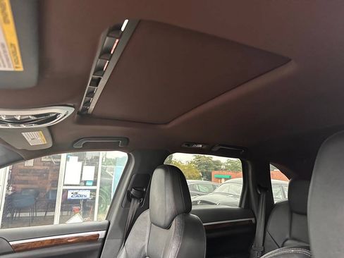 Used 2012 Porsche Cayenne AWD/4WD image 16