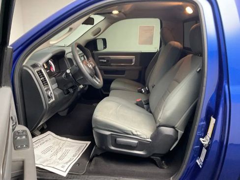 Used 2015 RAM 1500 Express RWD image 12