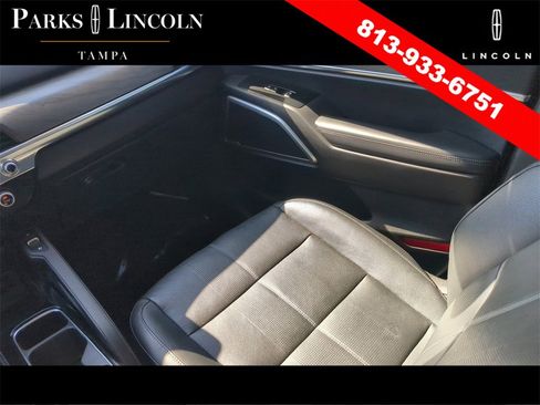 Used 2022 Kia Telluride EX w/ EX Premium Package image 15